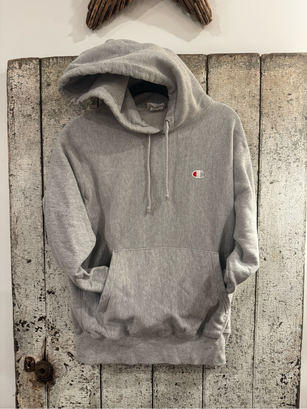 Champion Gray Pullover Hoodie - Classic unisex Sweatshirt